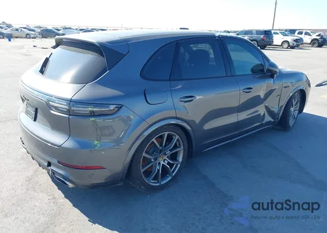 2022 Porsche Cayenne E-Hybrid Platinum Edition from USA, damaged, VIN WP1AE2AY9NDA26195